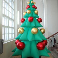 Пневмофигура "елка" создаст новогоднее настроение у всех окружающих